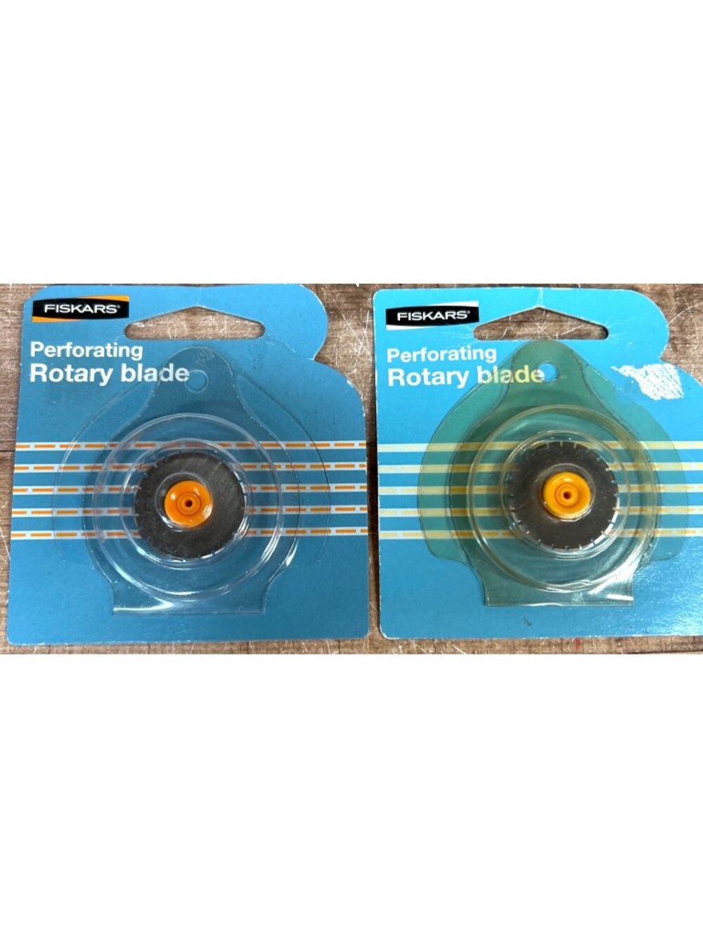 2 Fiskars 28mm Perforating Rotary Blades Sealed Pkg